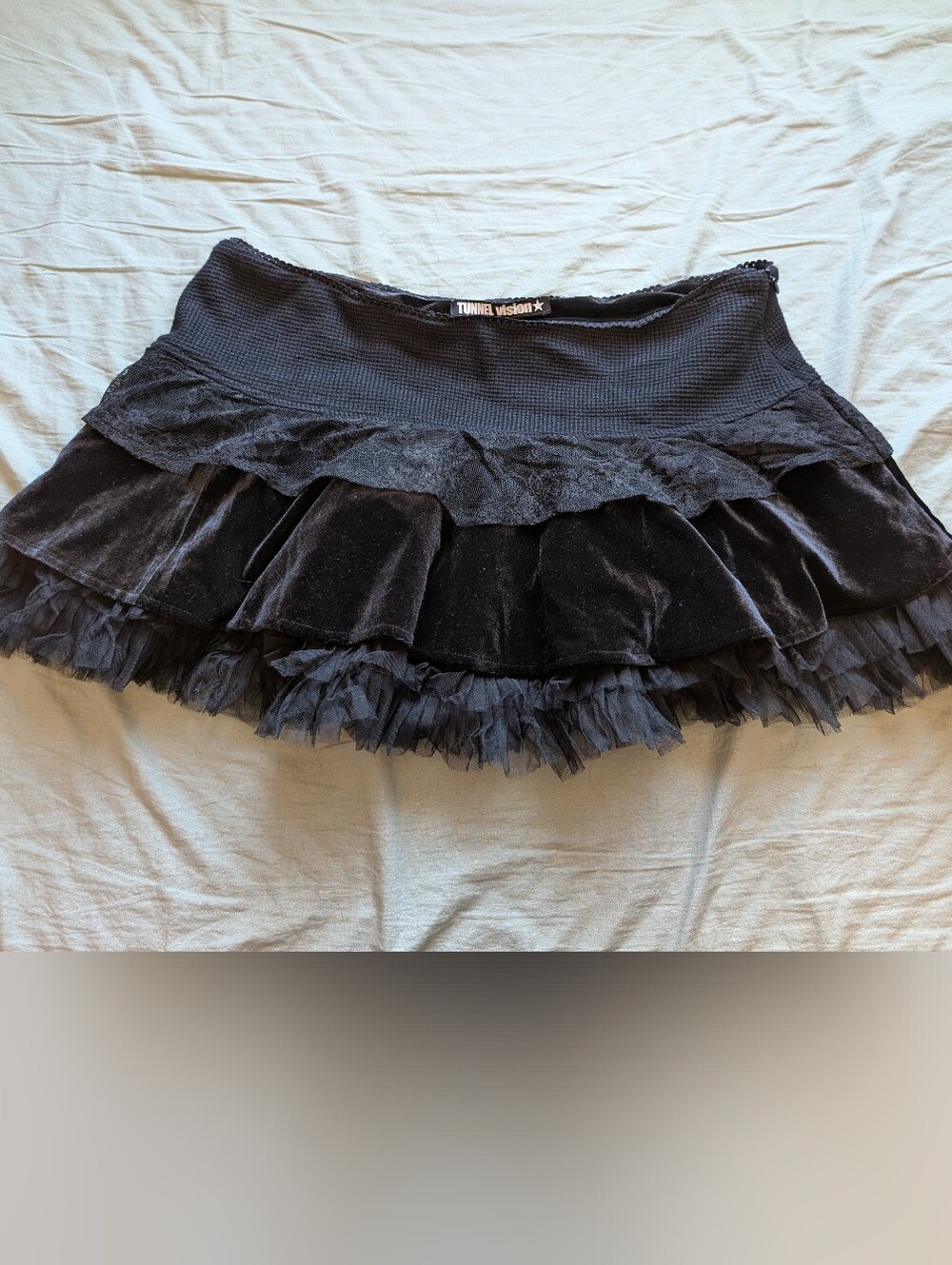 Tunnel Vision Velvet and Tulle Pleated Mini Skirt Large Black